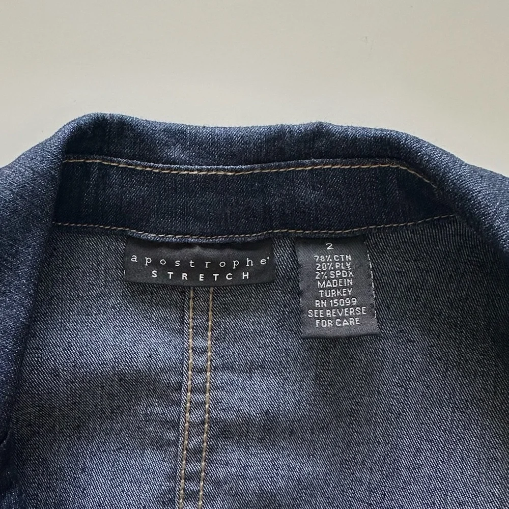 Apostrophe Stretch Fit Light Denim Jean Jacket Size 2 - Picture 4 of 5